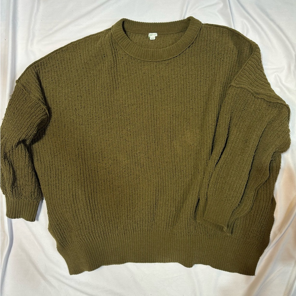 Aerie Women's Oversized Crew Neck Sweater Size XXL Olive Green With Side Slits
